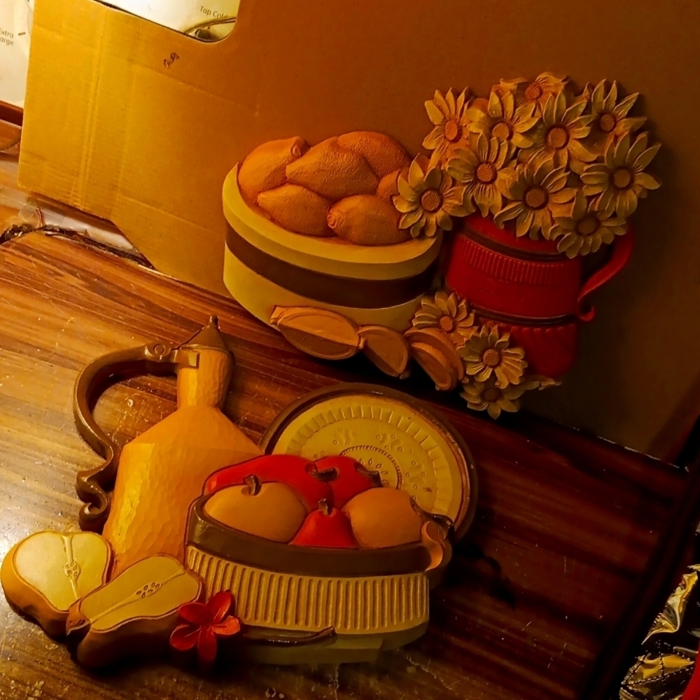 Vintage 1980s Homco Syroco wall art deco fruit lemons